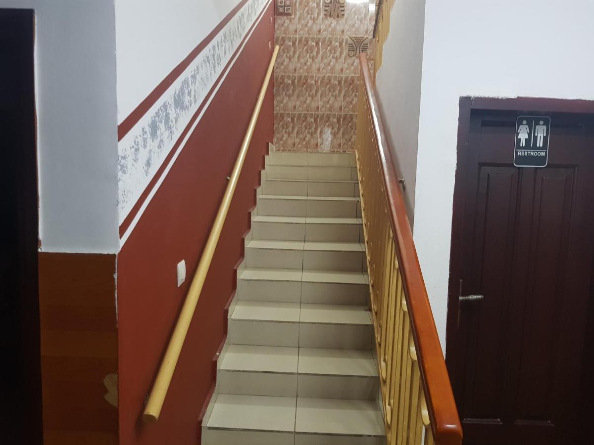 Residences Touristhotel Abidjan Exterior photo